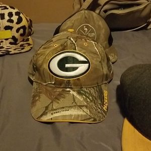 Like Brand New Worn Once! Camo REALTREE PACKERS